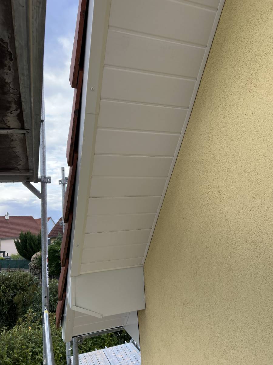 Habillage des dessous de toit