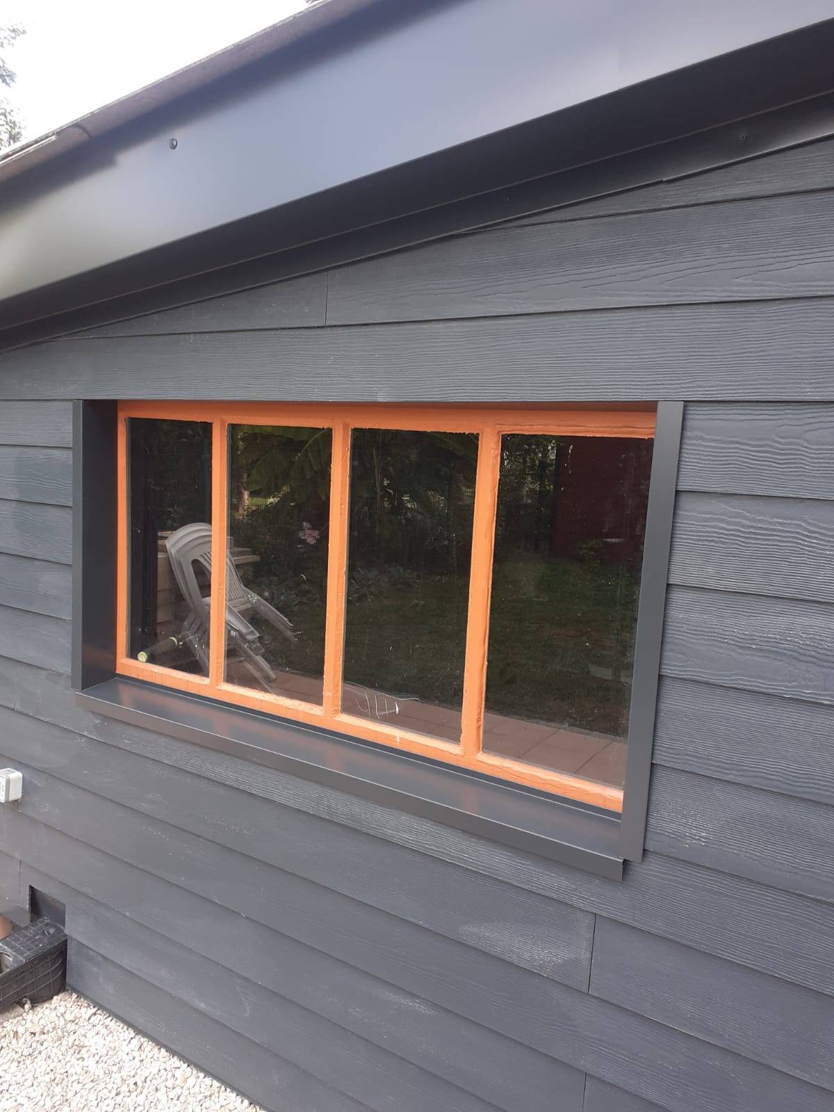 Habillage de façade en lame de cédral