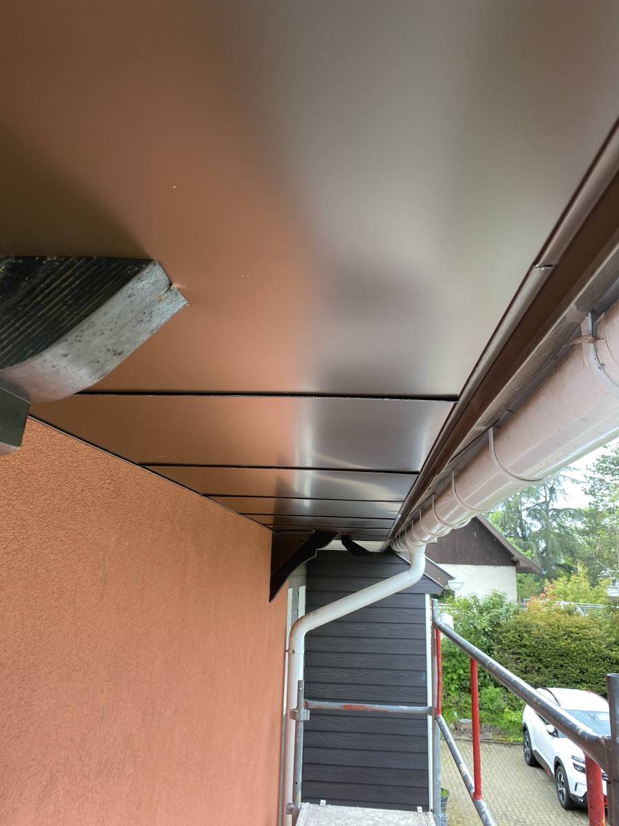 Habillage caisson pour éviter les entretiens de lasure