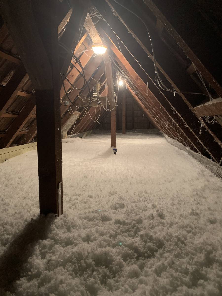 Isolation des combles et pose d'un pare vapeur et soufflage