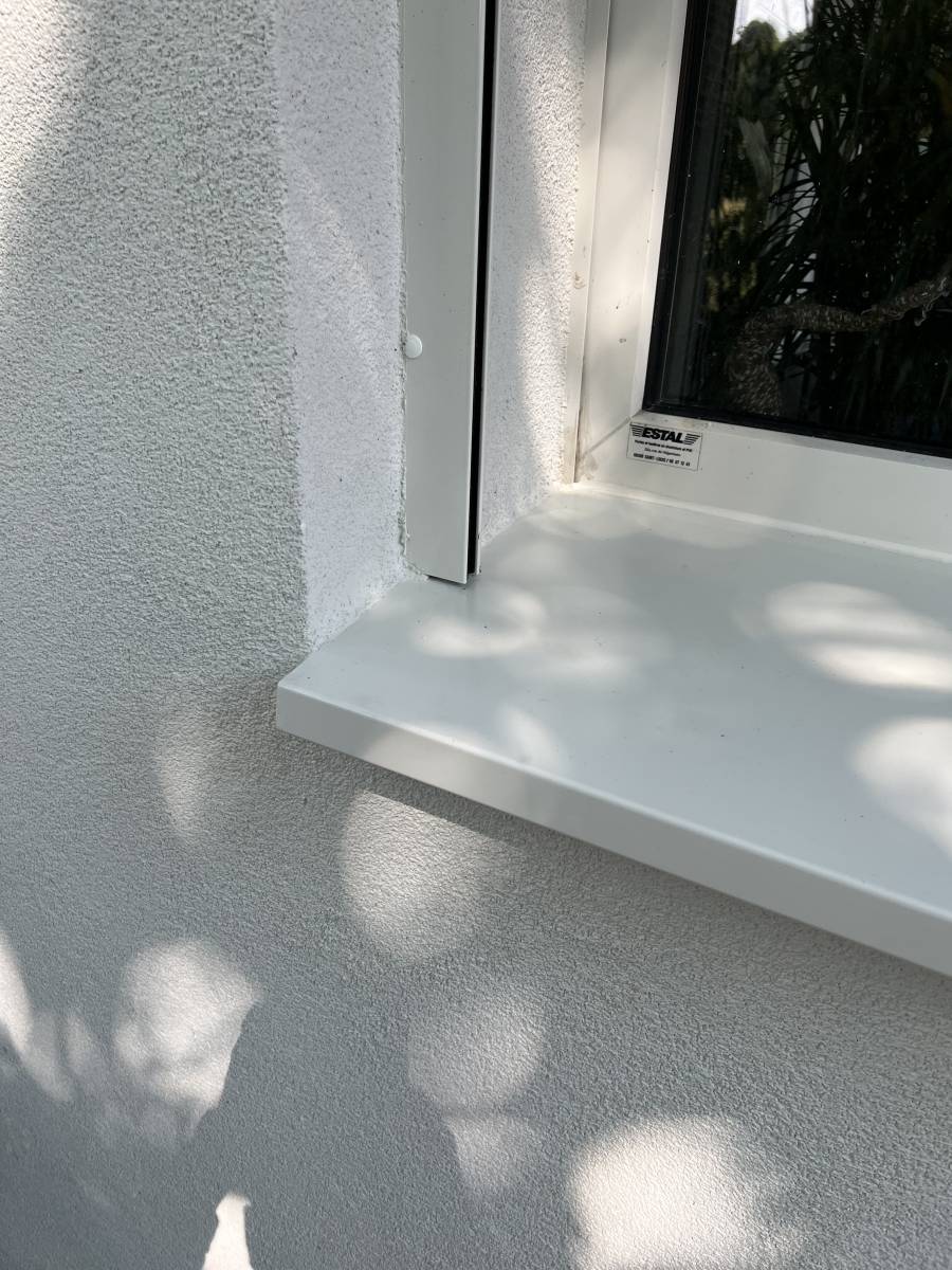 Tablette de fenêtre en thermolaquée